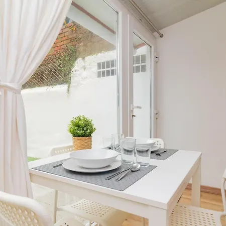 Lovely & Bright Family Flat W/ Patio Lisbon Exterior photo